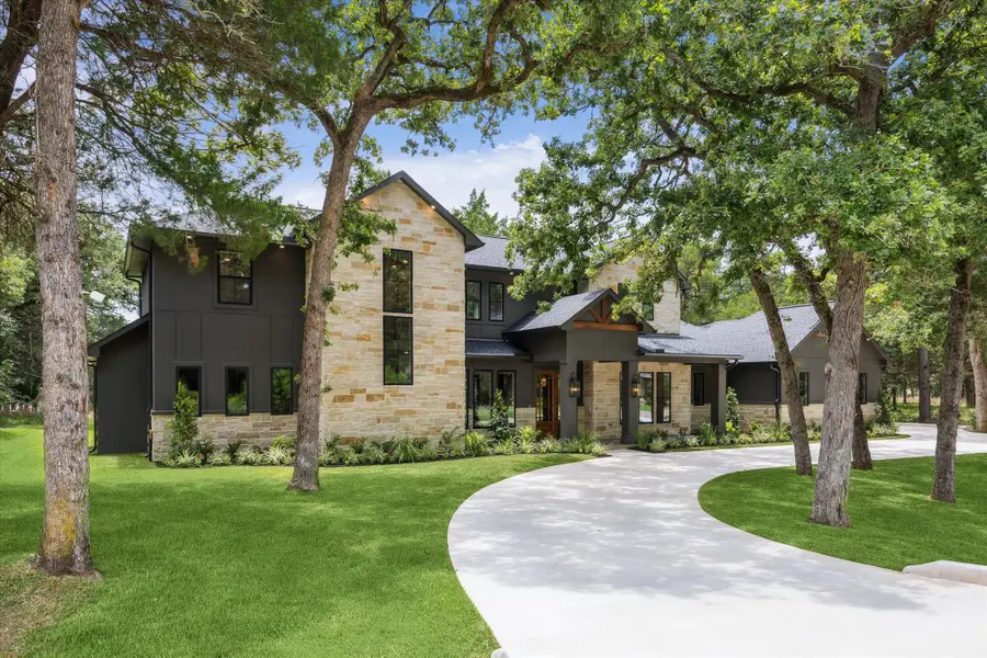 211 St Andrews Drive, New Ulm, TX 78950 - Image #3