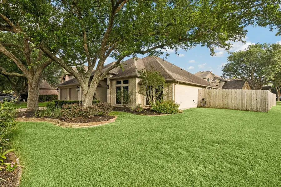 140 Greenridge Circle, League City, TX 77573 - #3
