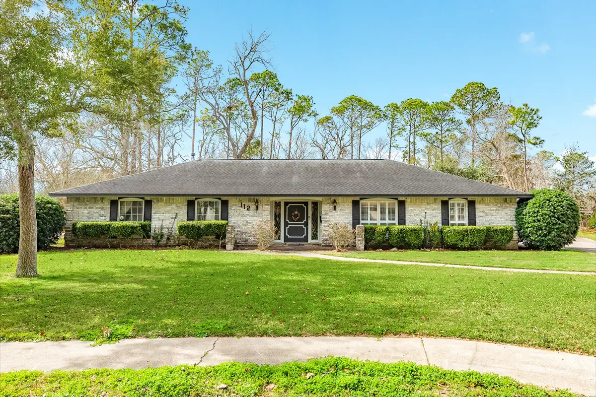 112 Lily Street, Lake Jackson, TX 77566 - #1