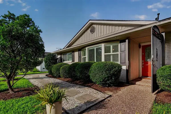 10303 Greenwillow Drive, Houston, TX 77035
