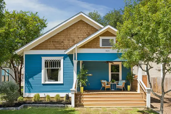 821 E 26th Street, Houston, TX 77009