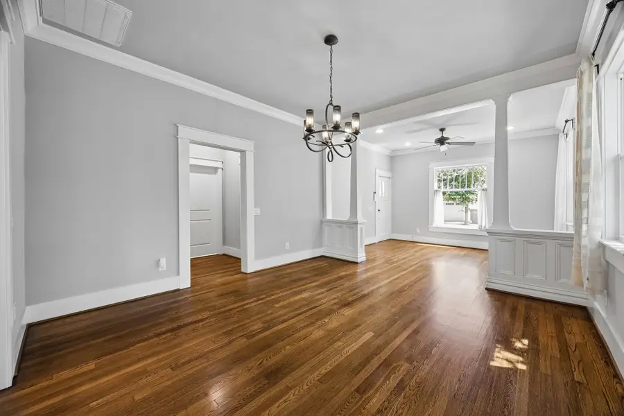 821 E 26th Street, Houston, TX 77009 - #2