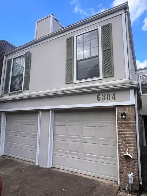 6304 S Rice Avenue, Bellaire, TX 77401