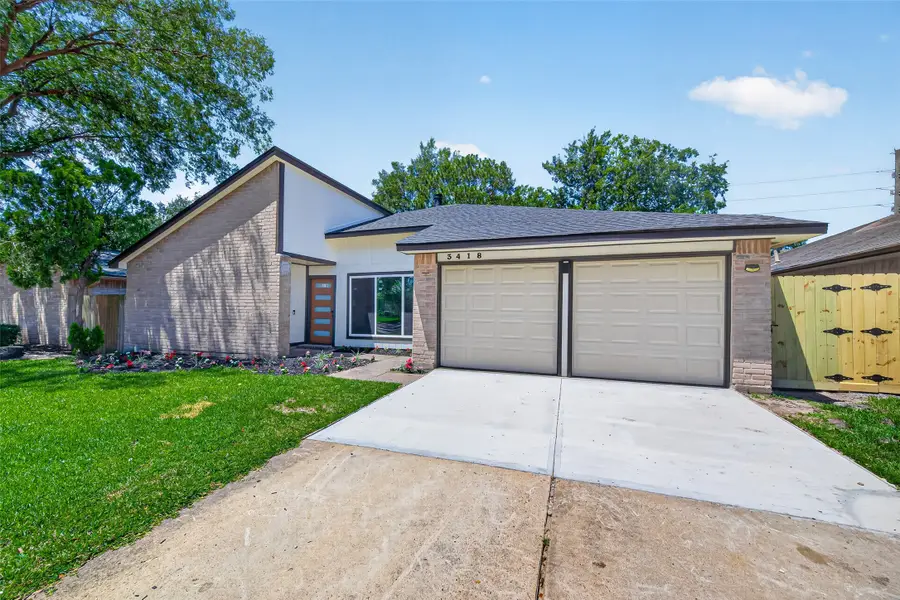 3418 Luton Park Drive, Houston, TX 77082 - #2