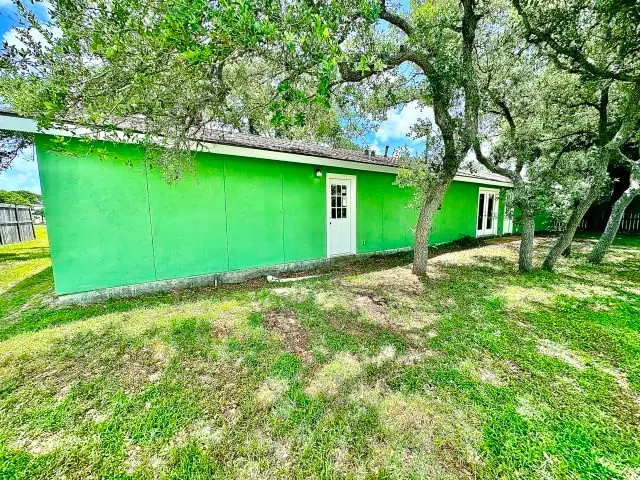 505 N 16th Street, Port O Connor, TX 77982 - Image #3