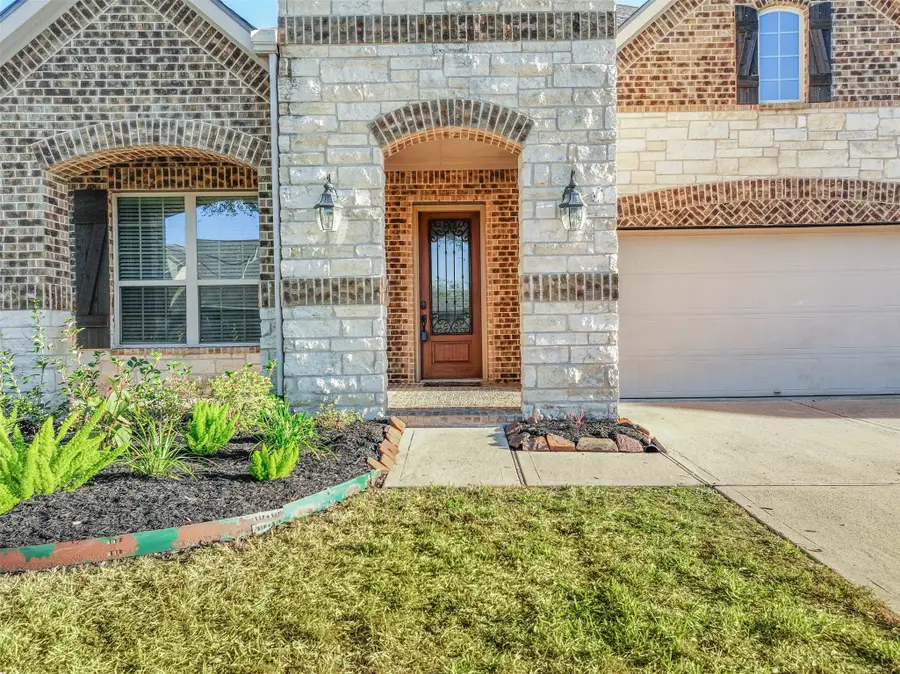 280 Clearwood Drive, League City, TX 77573 - Image #3