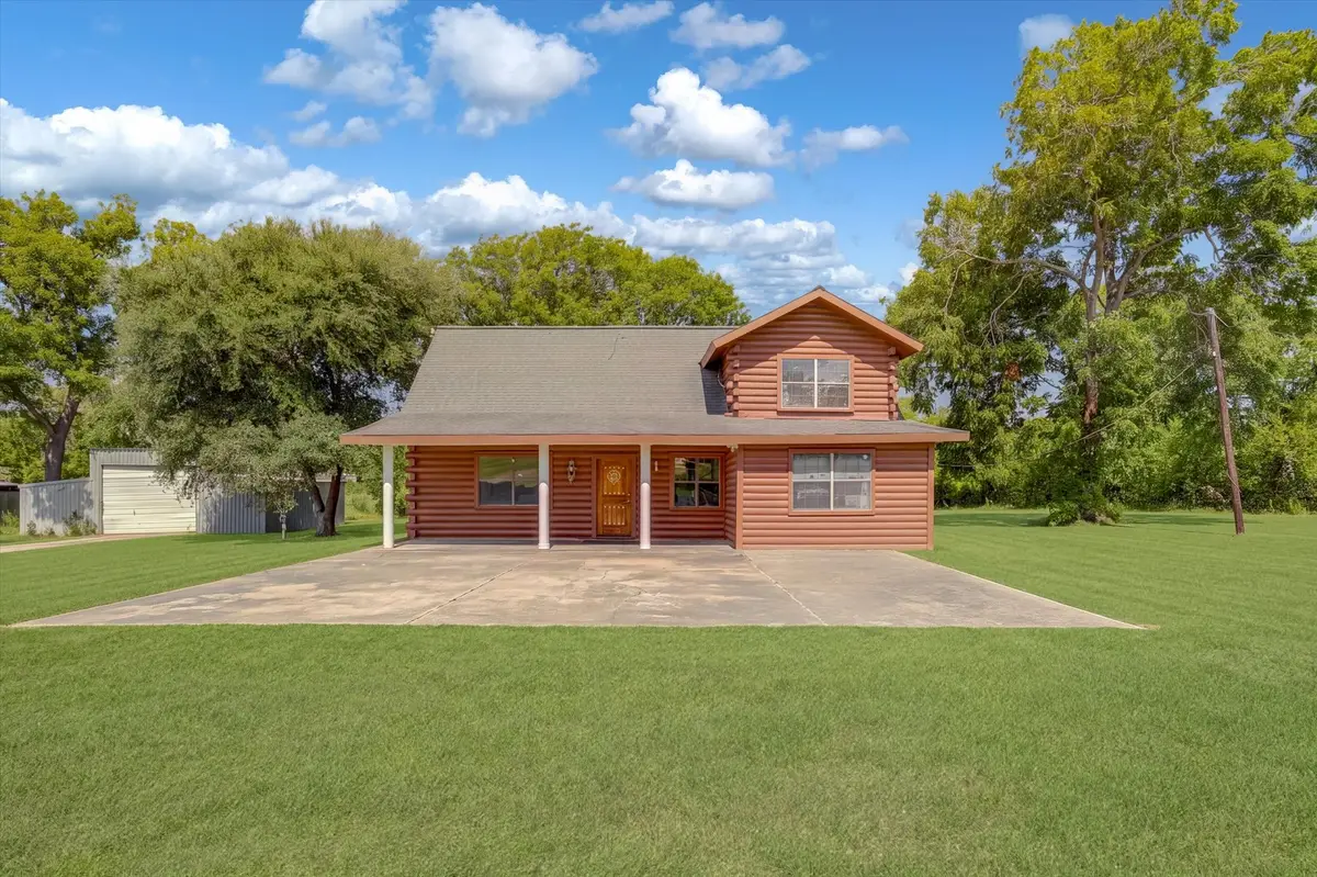 319 Oakland Street, Baytown, TX 77520 - #1