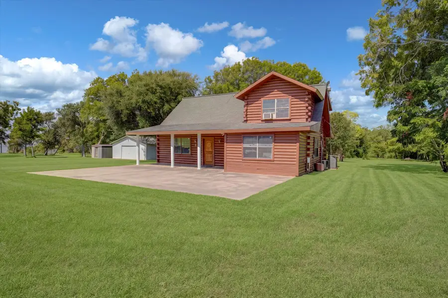 319 Oakland Street, Baytown, TX 77520 - #3