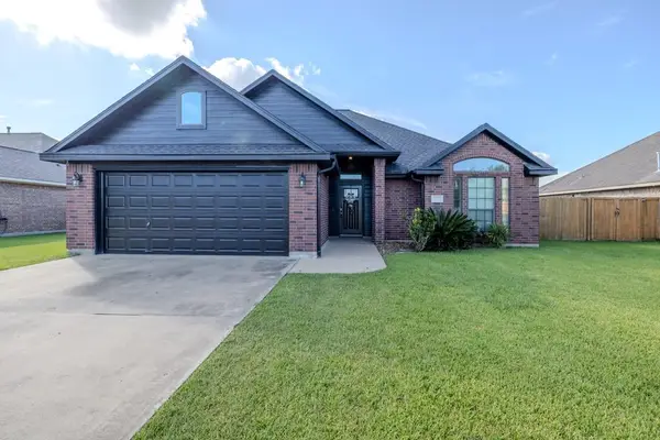 3223 El Camino Street, Bay City, TX 77414