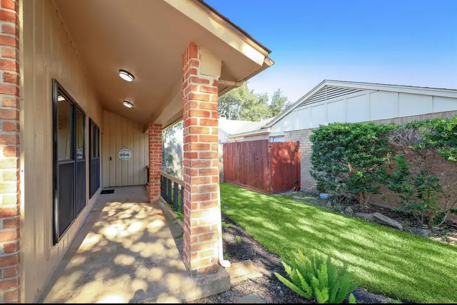 3023 Sam Houston Drive, Sugar Land, TX 77479 - #3