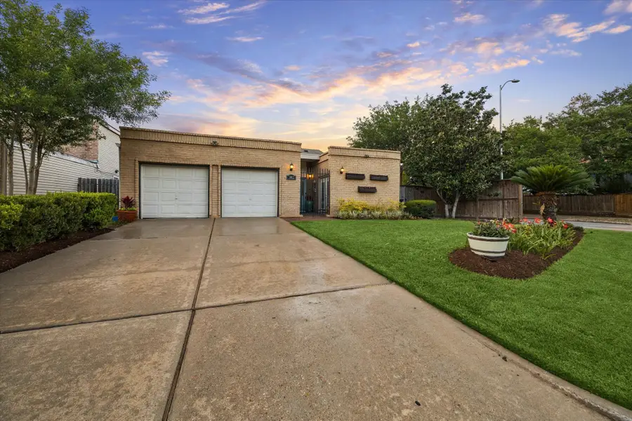 3002 Hazy Park Drive, Houston, TX 77082 - #3