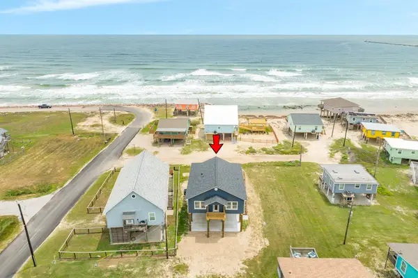 1106 White Cap Drive, Surfside Beach, TX 77541