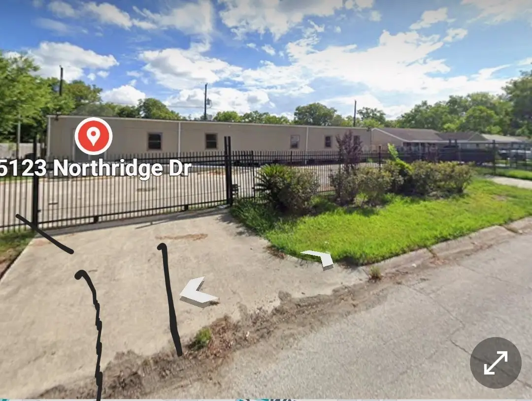 5123 Northridge Drive, Houston, TX 77033 - Image #1