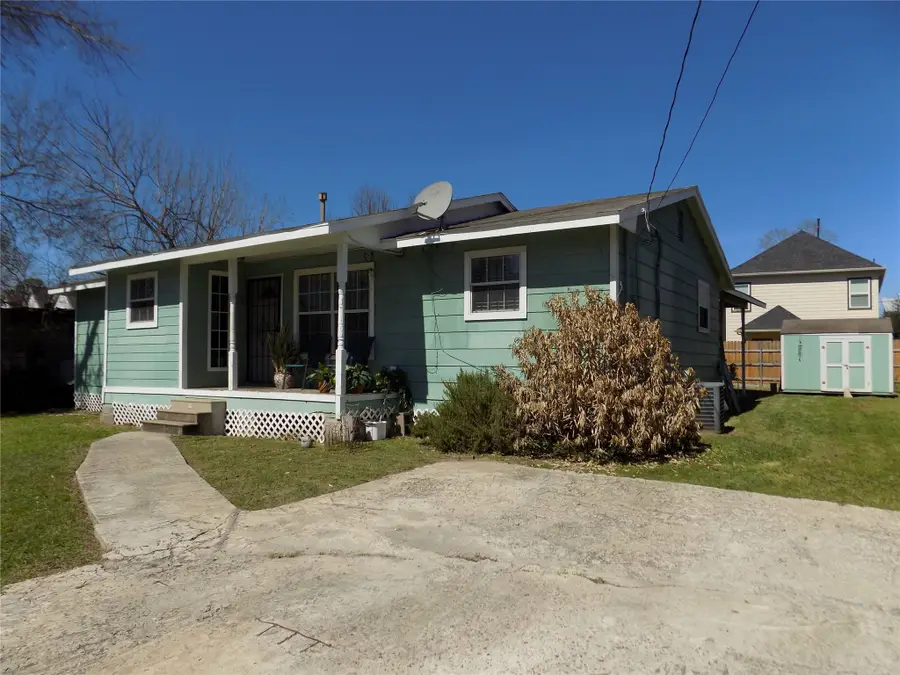 5016 Creekmont Drive, Houston, TX 77091 - #3