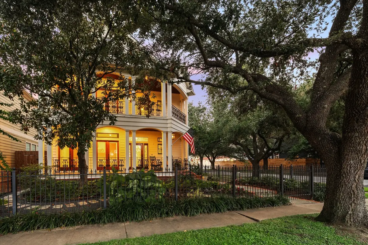 401 W 21st Street, Houston, TX 77008 - Image #1