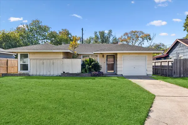 3808 Dumbarton Road, Pasadena, TX 77503