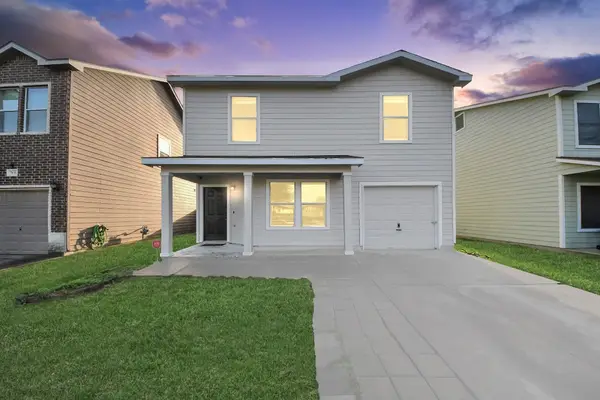 7826 Maverick Trace Lane, Cypress, TX 77433