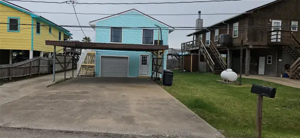 1643 Railroad Avenue, Dickinson, TX 77539