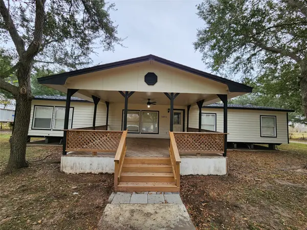 1491 Pecan Valley Drive, Wharton, TX 77488