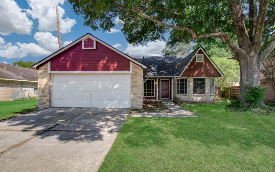 20207 Misty Pines Drive, Humble, TX 77346 - Image #3