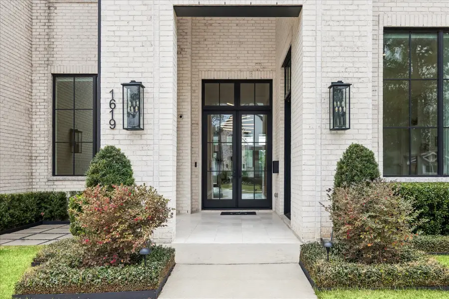 1619 Lynnview Drive, Houston, TX 77055 - #2