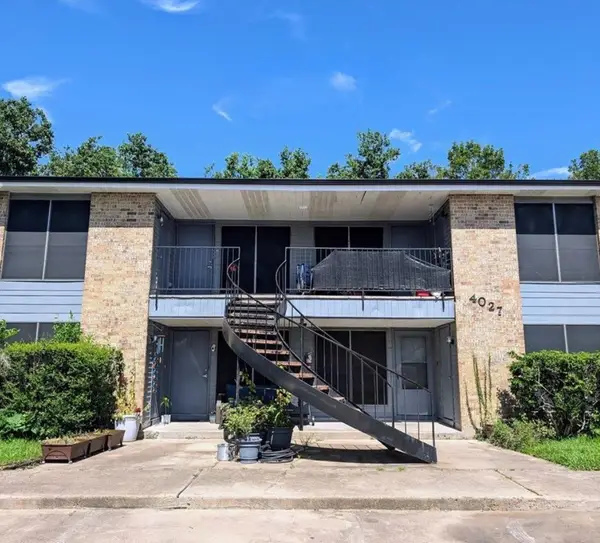 4027 Briarglen Drive, Dickinson, TX 77539