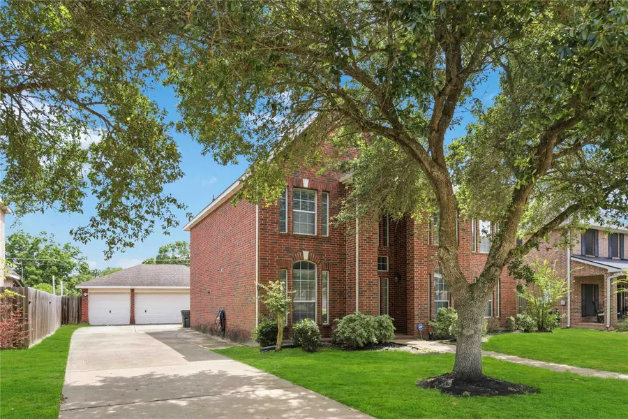 3821 Houston Lake Drive, Pearland, TX 77581 - #3