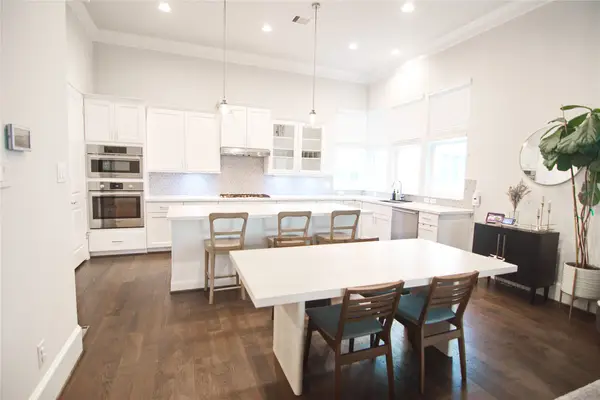 3310 Timbergrove Oak, Houston, TX 77008
