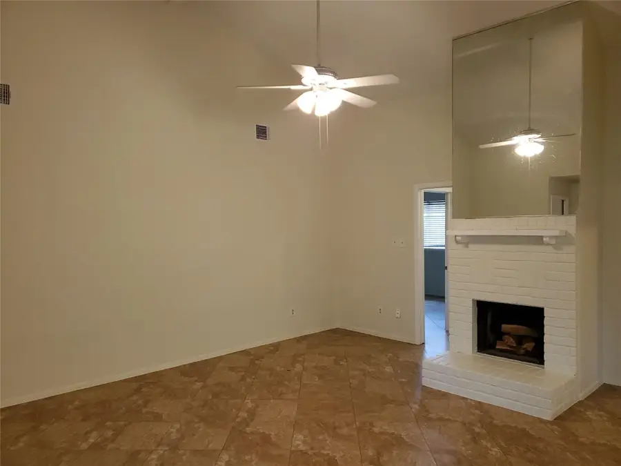 10035 Towne Mist Drive, Sugar Land, TX 77498 - Image #2