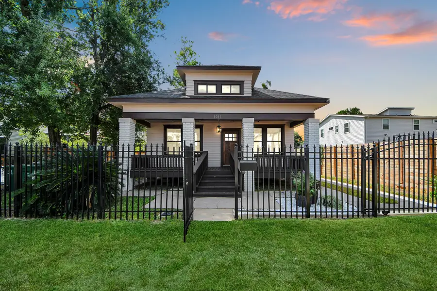 1211 Bingham Street, Houston, TX 77007 - Image #2