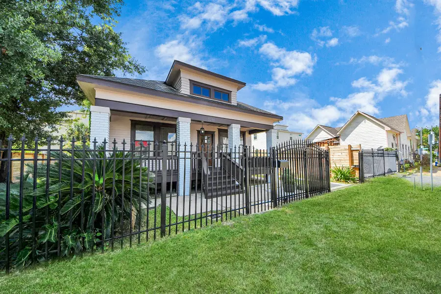 1211 Bingham Street, Houston, TX 77007 - Image #3