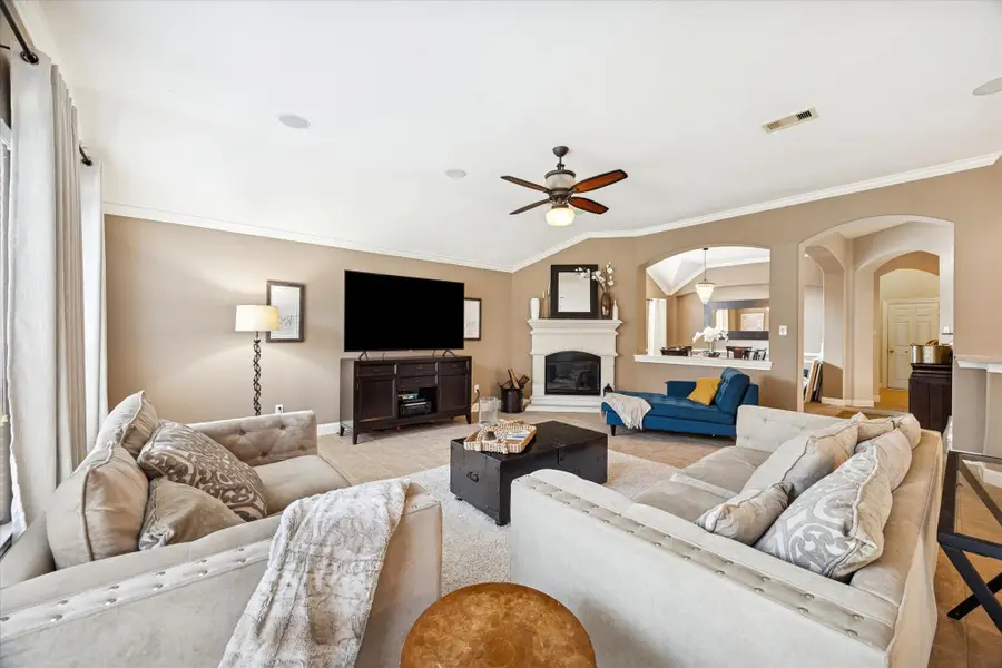 6315 Oakmont Creek Drive, Spring, TX 77379 - Image #2