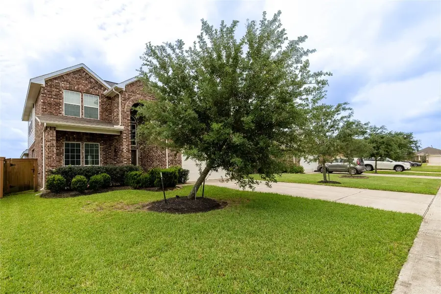 2318 N Red Slate Drive, Rosharon, TX 77583 - #2
