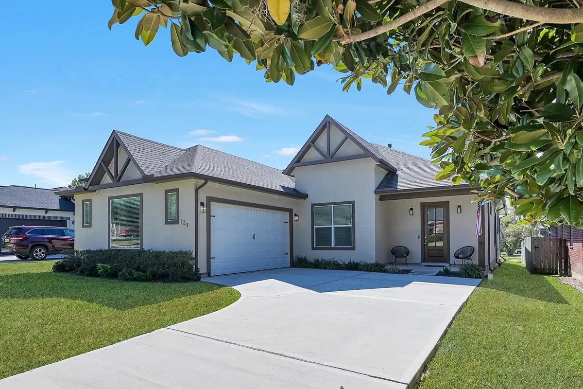 121 Bermuda Circle, Montgomery, TX 77356 - Image #1