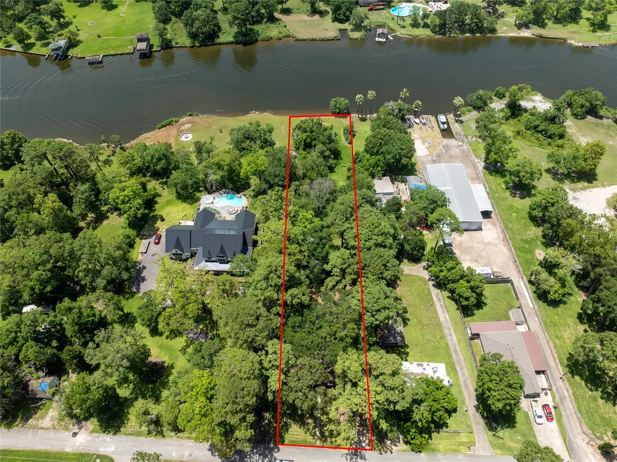 4810 Park Avenue, Dickinson, TX 77539 - #1