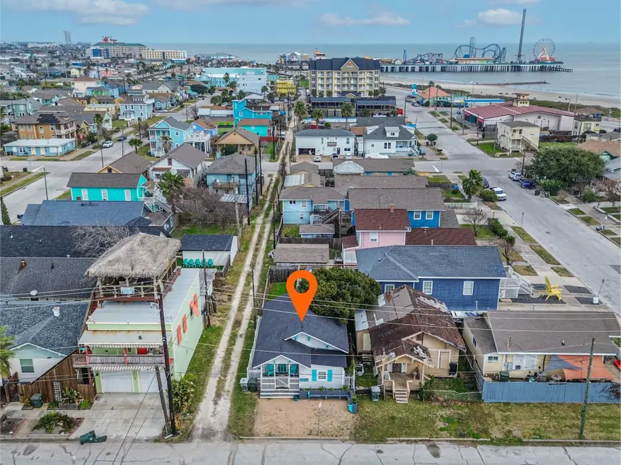 2314 31st Street, Galveston, TX 77550 - Image #2