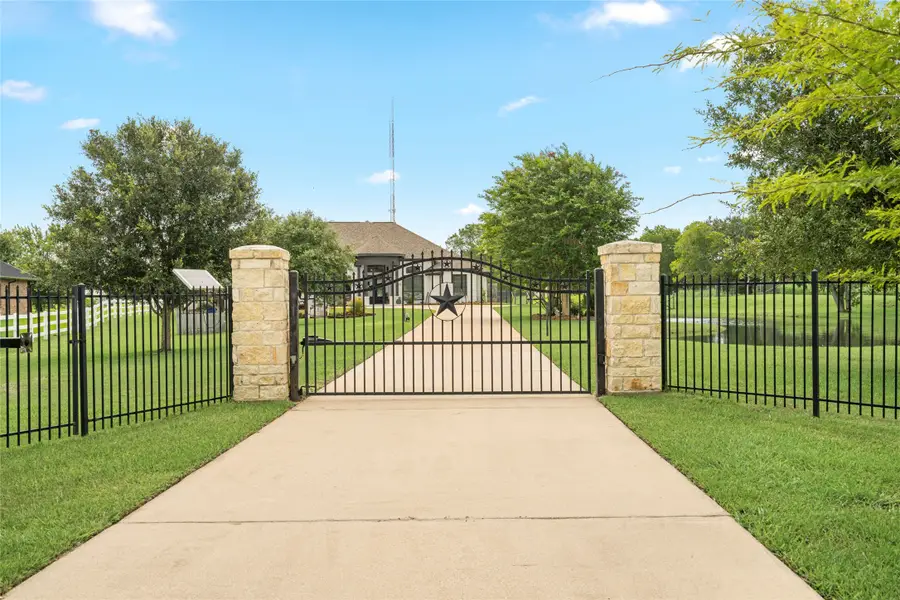 3023 Mandale Road, Friendswood, TX 77546 - #2