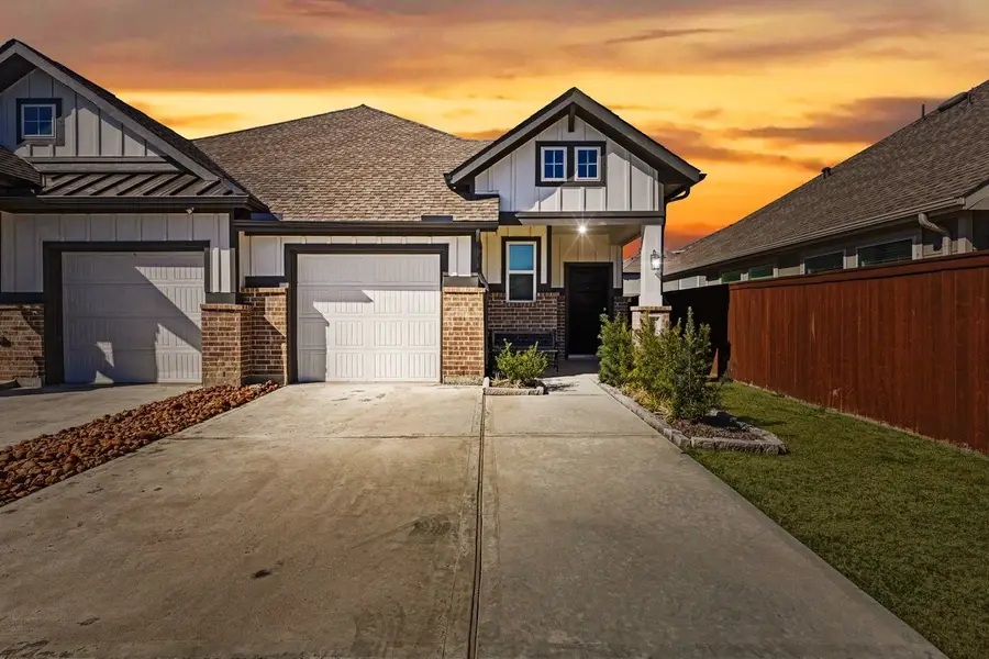 10122 Crescendo Way, Rosharon, TX 77583 - Image #2