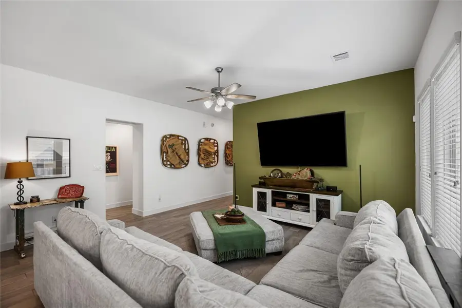 122 Hidden Peak Drive, Montgomery, TX 77316 - #3