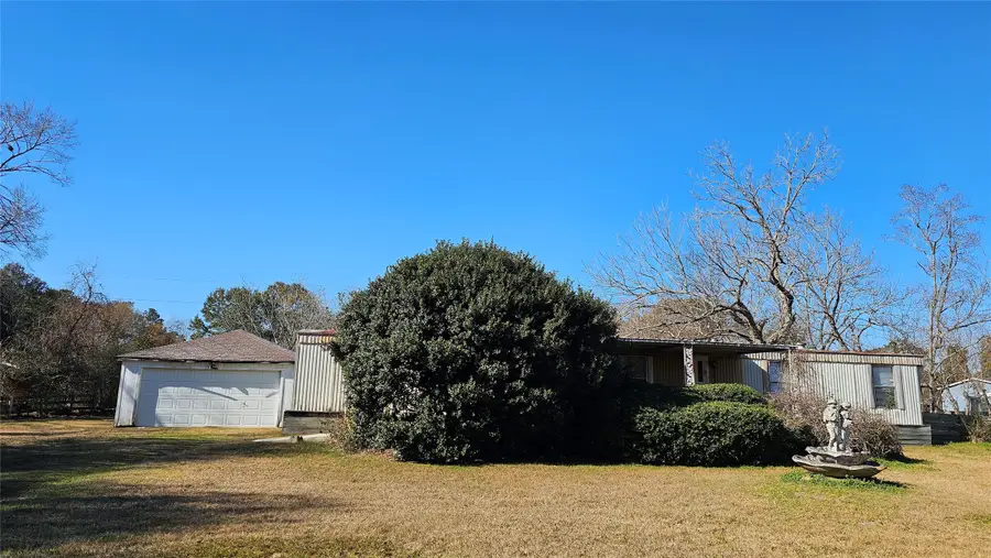 502 South Pine Circle, Pinehurst, TX 77362 - Image #2