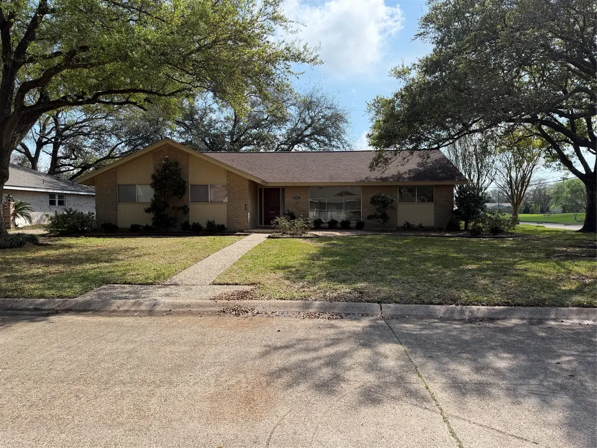 1531 17th Avenue N, Texas City, TX 77590 - #1