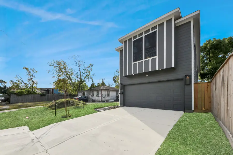 6910 J W Peavy Drive, Houston, TX 77011 - Image #3