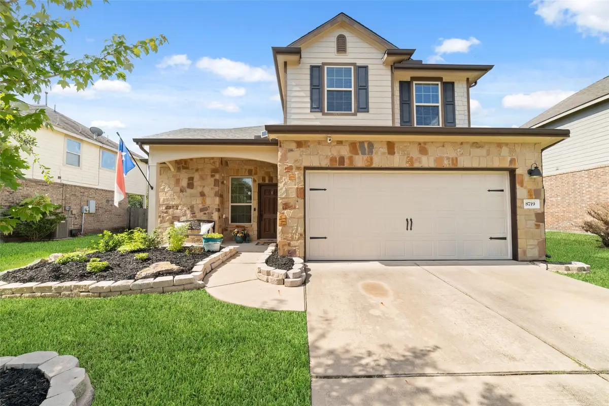 8719 Sweet Pasture Drive, Tomball, TX 77375 - #1