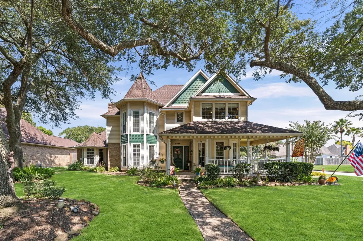 2710 Saint Andrews Place, League City, TX 77573 - #1