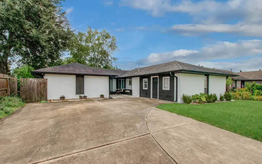 1327 Fallbrook Drive, Houston, TX 77038 - Image #3