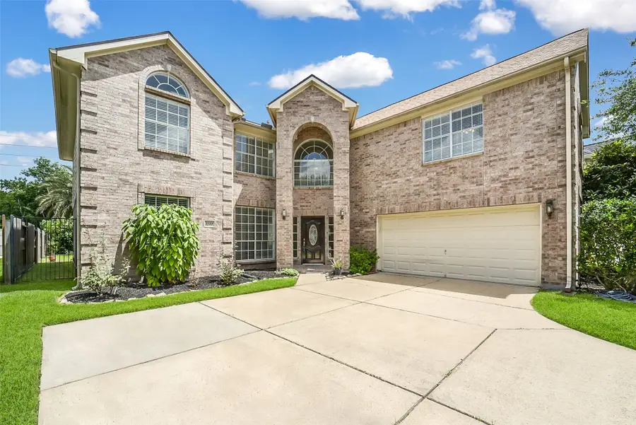 2723 Sterling Fields Drive, Pearland, TX 77584 - #2