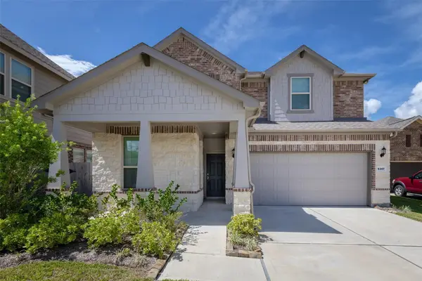 5347 Rue Dela Croix Drive, Katy, TX 77493