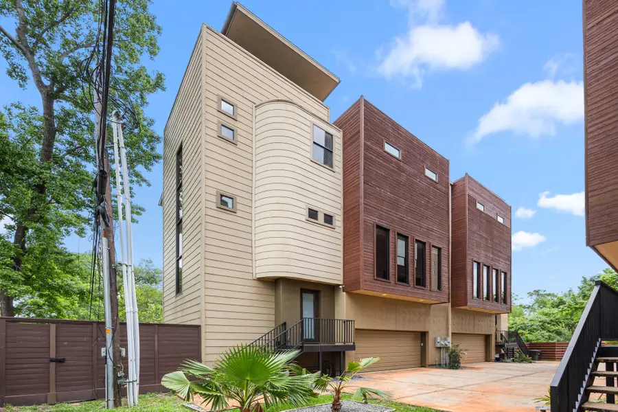 1901 W 14th 1/2 Street #C, Houston, TX 77008 - #2