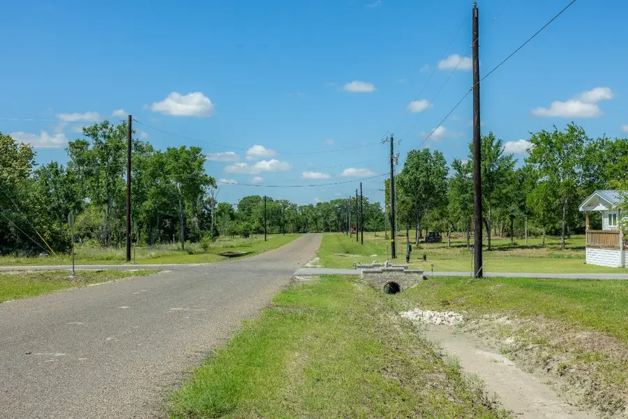 6681 Atakapan Trail, Bedias, TX 77831 - #2