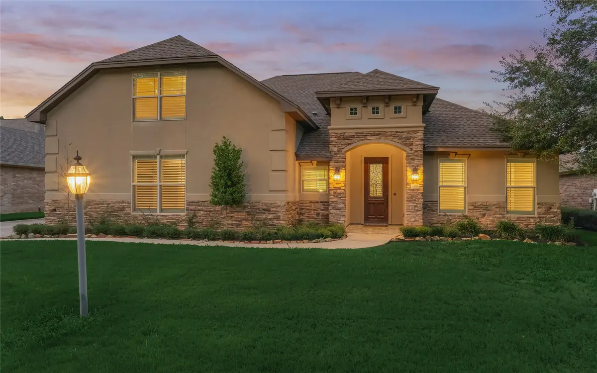 650 Edgewood Drive, Montgomery, TX 77356 - #1